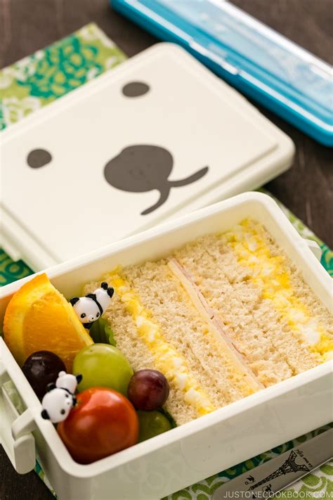 ホットサンド お弁当 - 朝の忙しさを救う温かい味